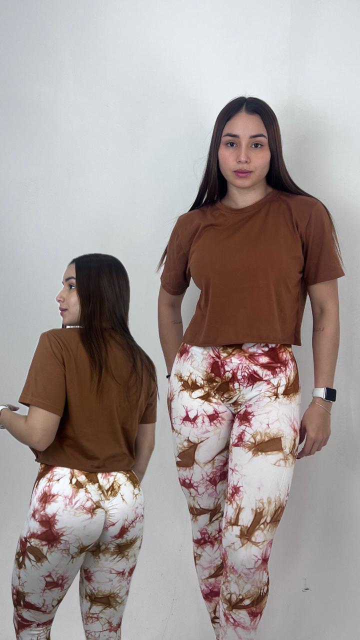 TOTAL LOOK LICRA CON T SHIRT LISA