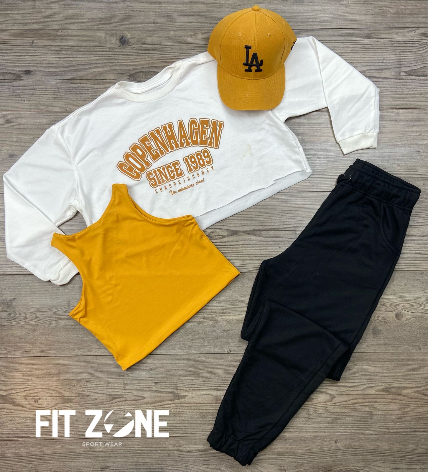 TOTAL LOOK CROP+BUZO+JOGGER