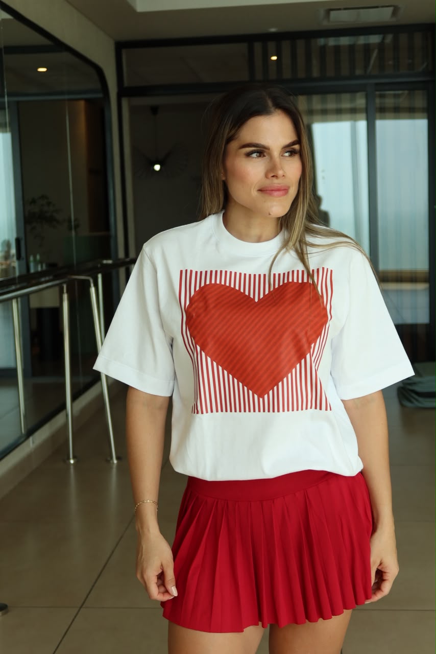 Over Tee Love & Friendship