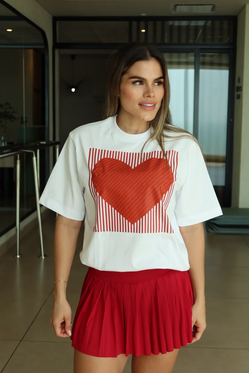 Over Tee Love & Friendship