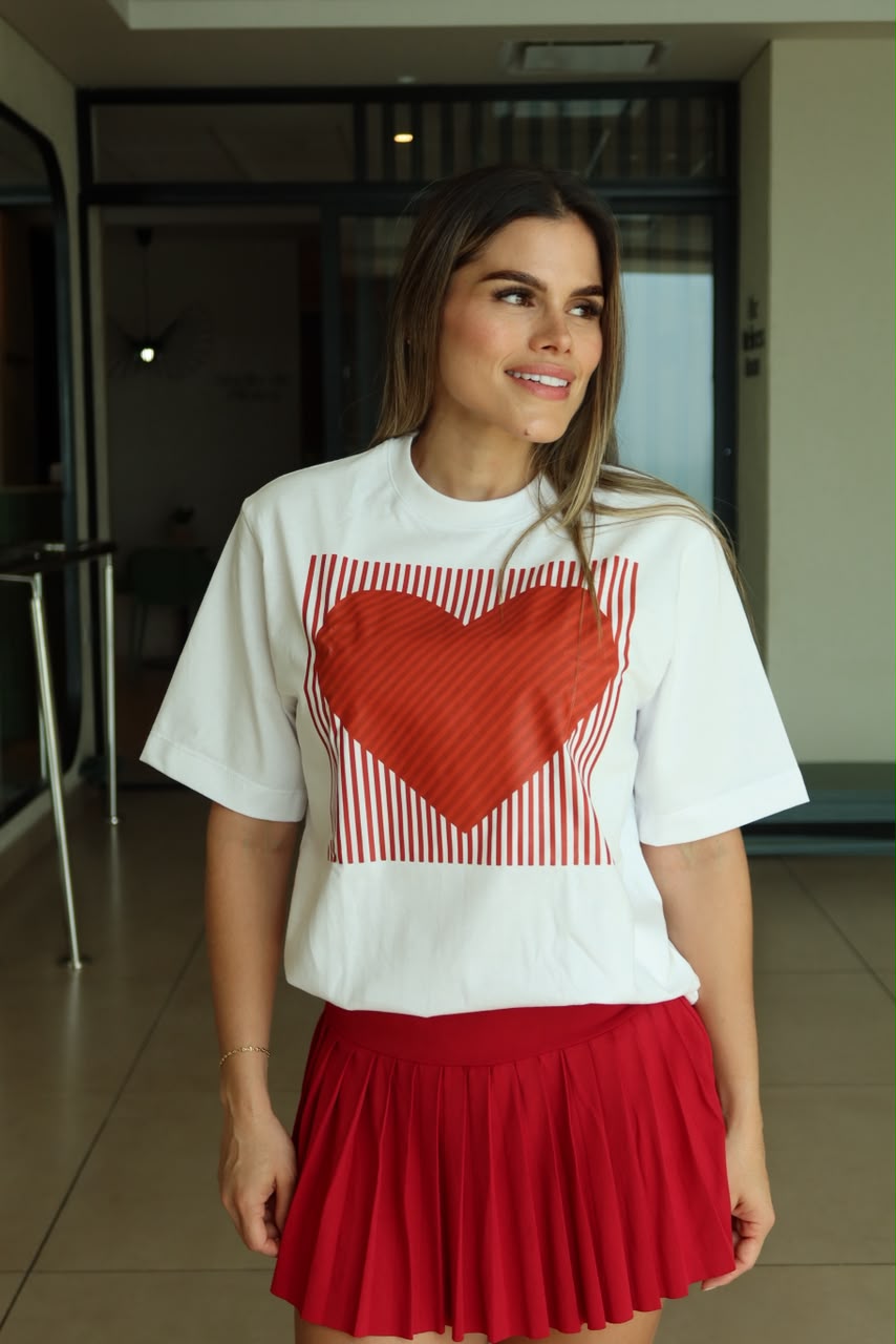 Over Tee Love & Friendship